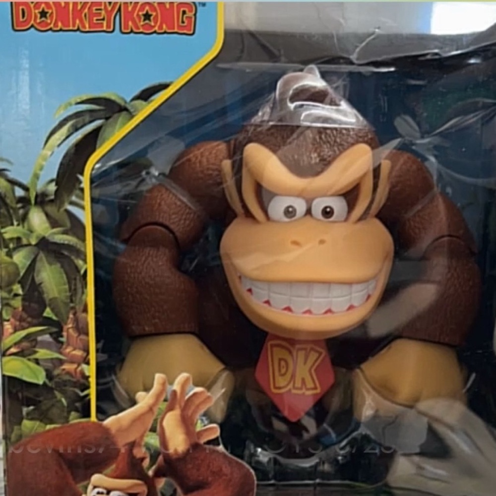 Nintendo Donkey Kong Action Figure - Brown and Yellow